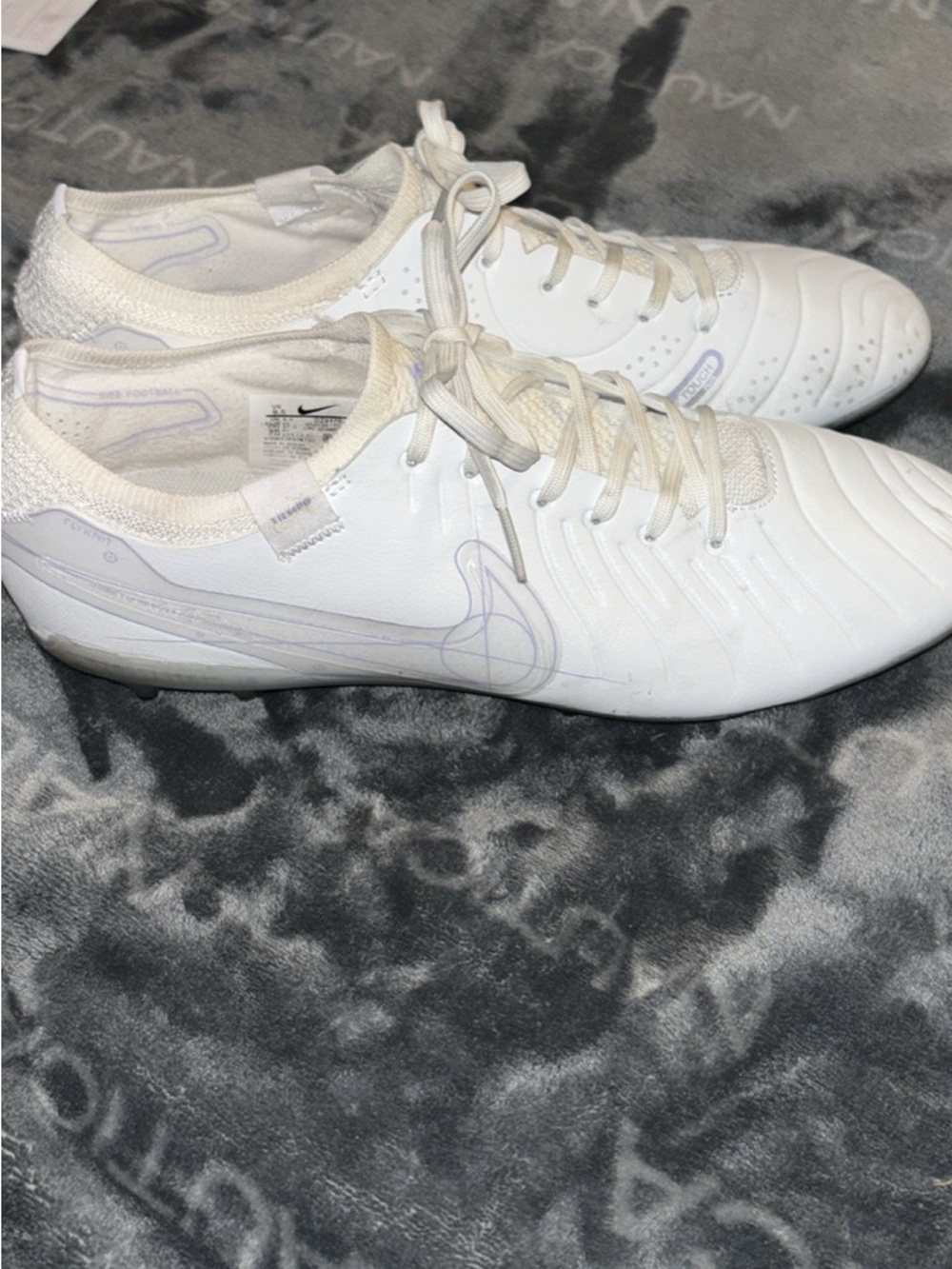 Nike Men’s White Low-Profile Soccer Sneakers